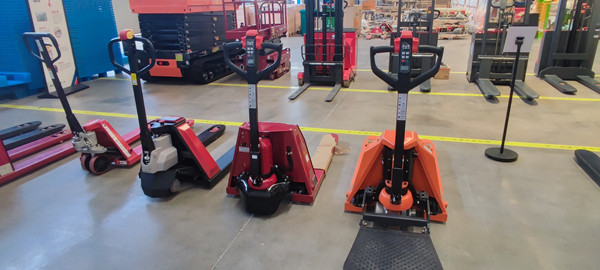 如何正確維護(hù)電動(dòng)叉車 如何正確維護(hù)電動(dòng)叉車